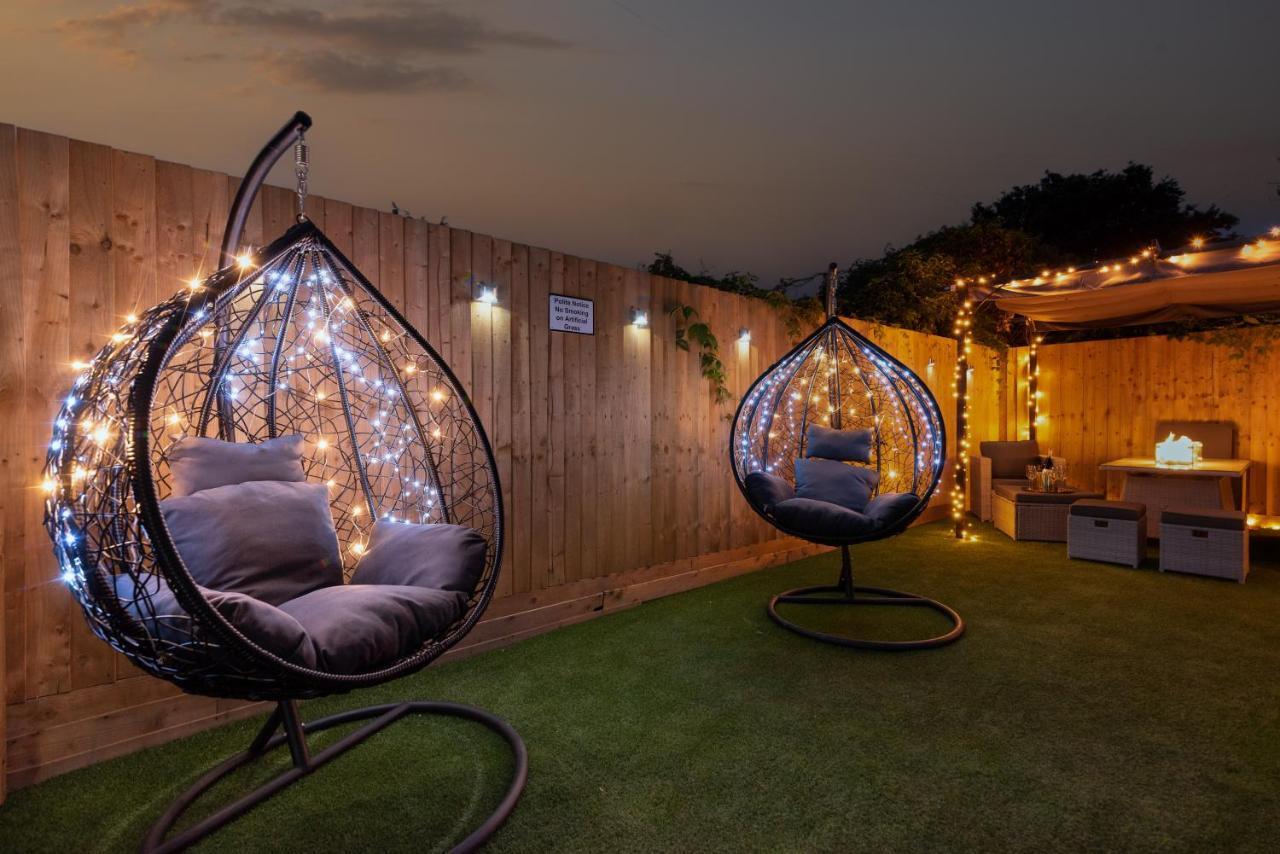 Exquisite Cardiff Apartments- With Garden Lounge & Games Room Экстерьер фото