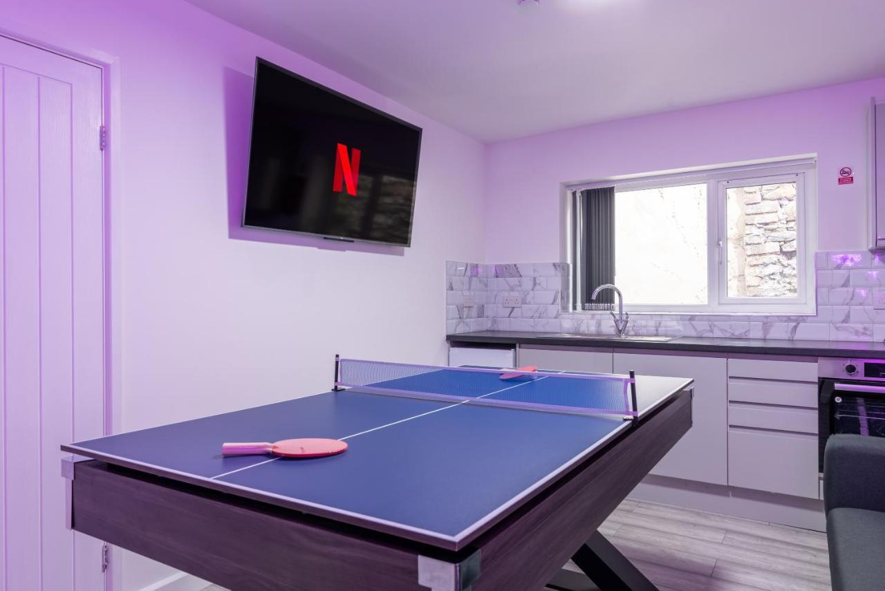 Exquisite Cardiff Apartments- With Garden Lounge & Games Room Экстерьер фото