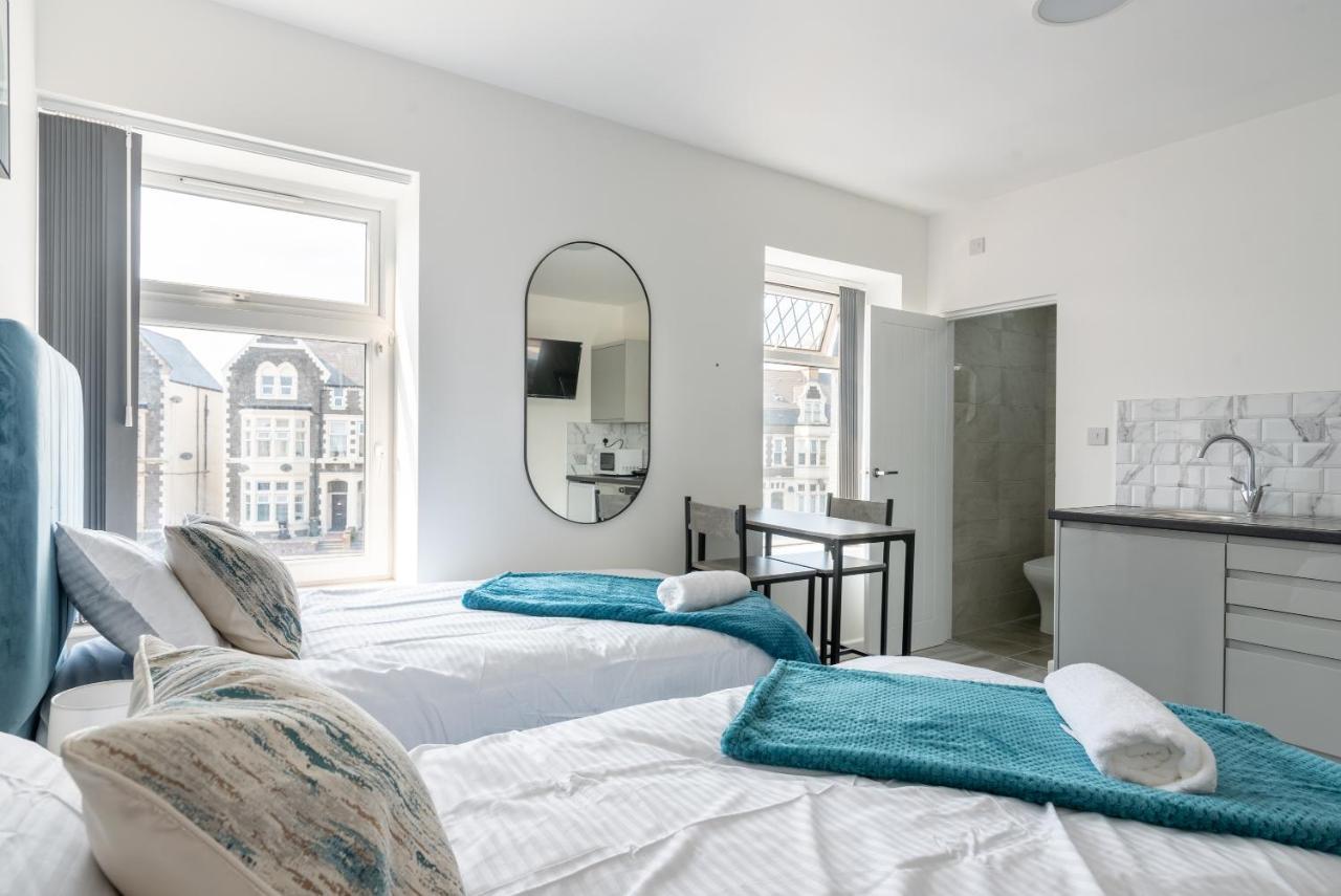 Exquisite Cardiff Apartments- With Garden Lounge & Games Room Экстерьер фото