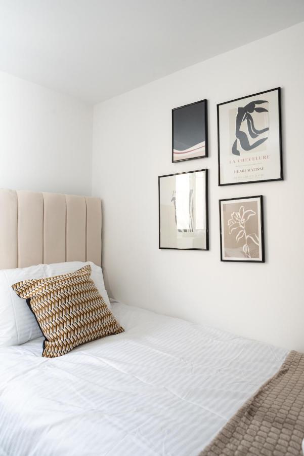 Exquisite Cardiff Apartments- With Garden Lounge & Games Room Экстерьер фото